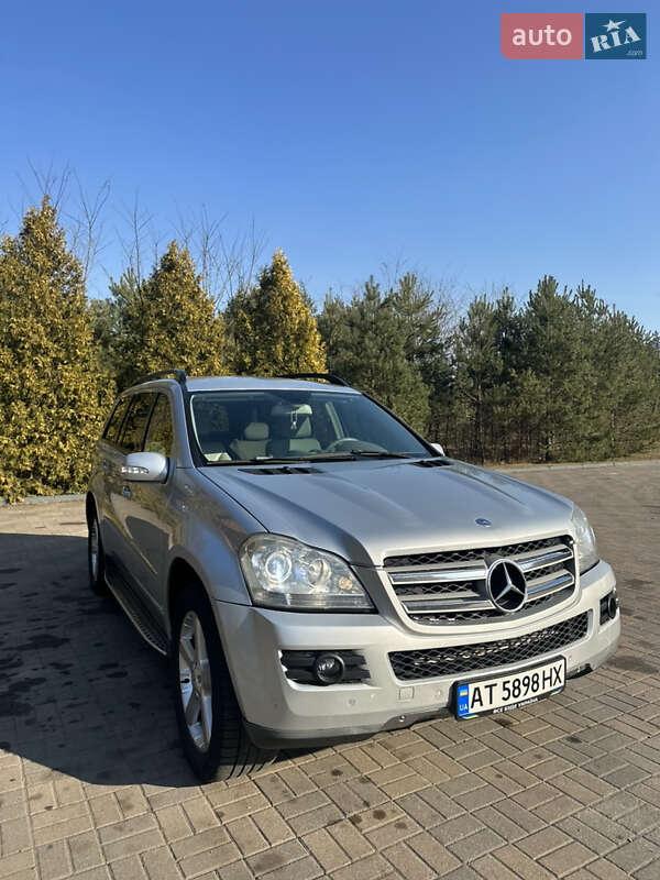 Mercedes-benz Gl-class (2006)