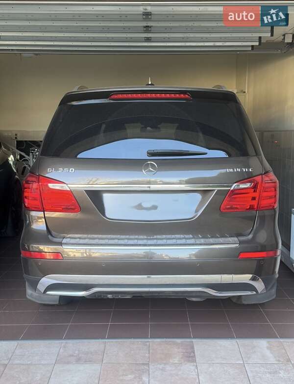 Mercedes-benz Gl-class (2013)