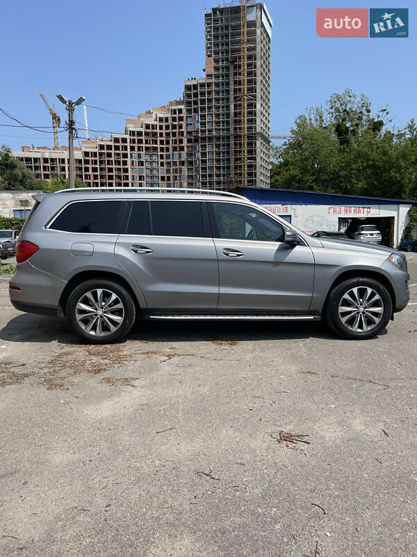 Mercedes-benz Gl-class (2015)