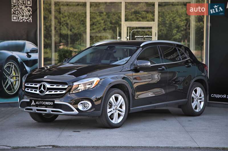 Mercedes-benz Gla-class (2019)