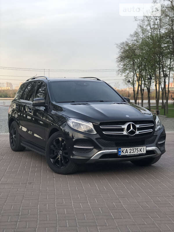 Mercedes-benz Gle-class (2016)