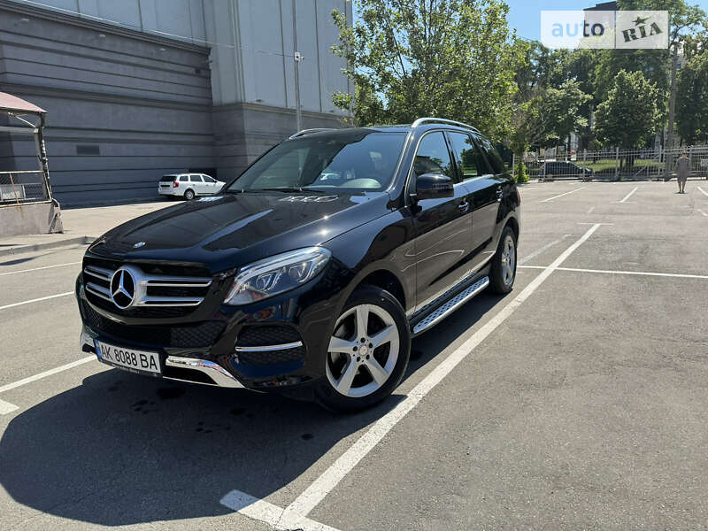 Mercedes-benz Gle-class (2016)