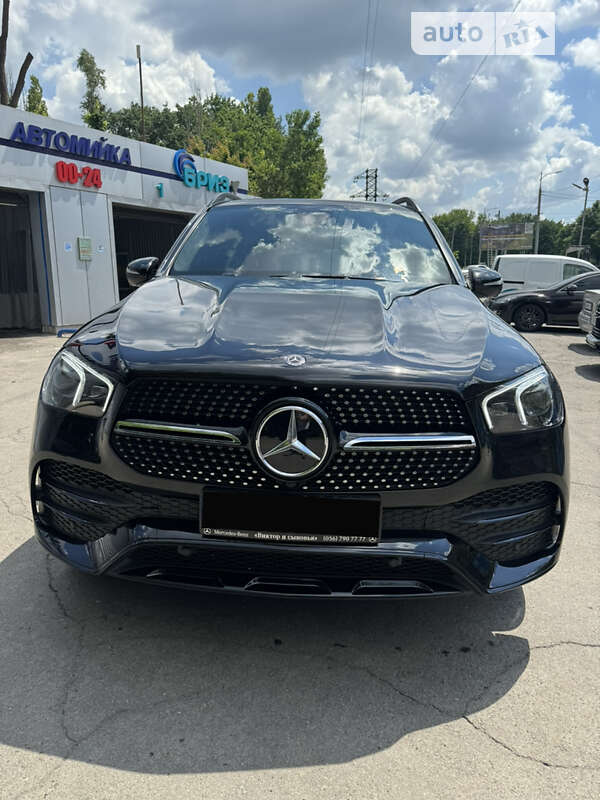 Mercedes-benz Gle-class (2019)