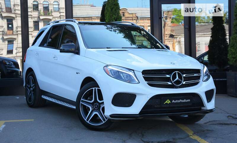 Mercedes-benz Gle-class (2017)