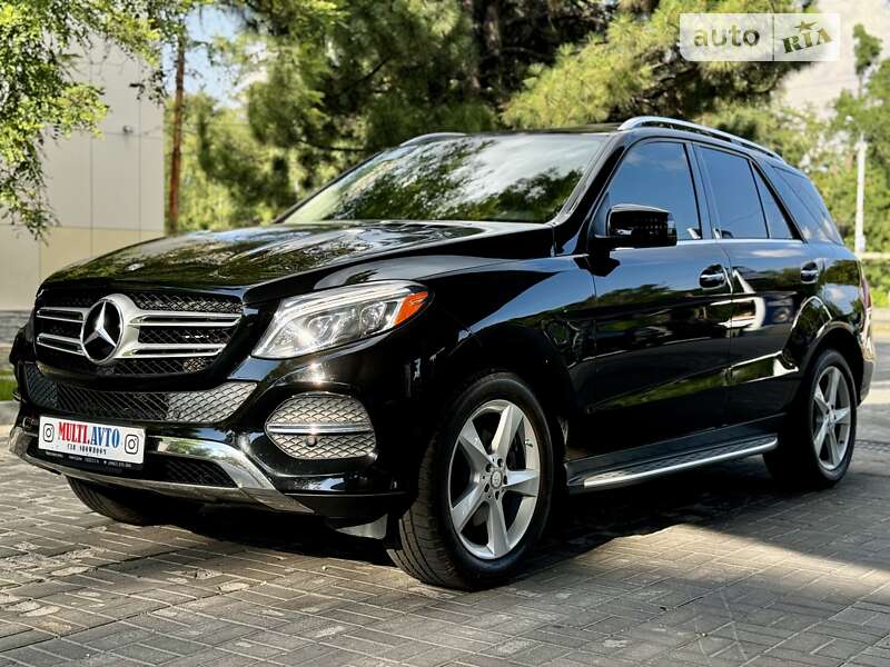 Mercedes-benz Gle-class (2016)
