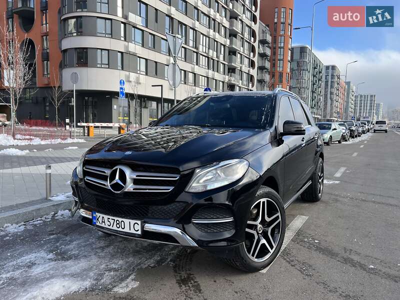 Mercedes-benz Gle-class (2016)