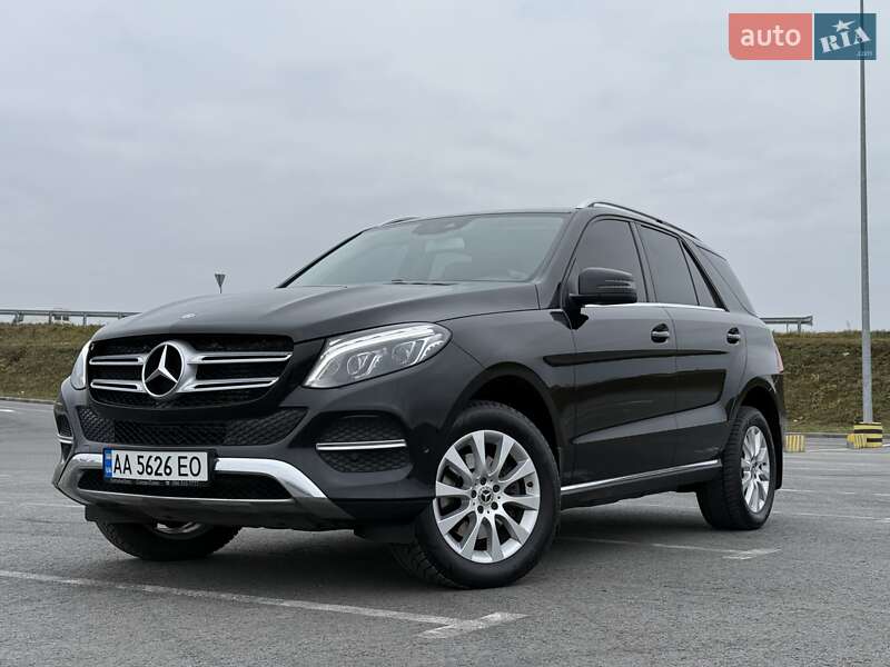 Mercedes-benz Gle-class (2017)
