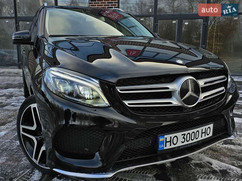 Mercedes-benz Gle-class (2016)