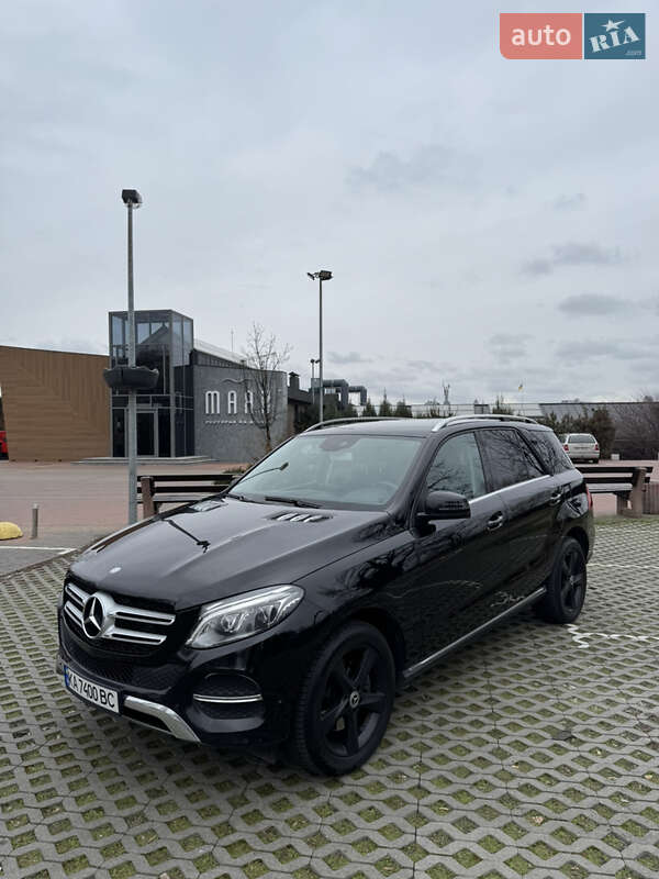 Mercedes-benz Gle-class (2015)