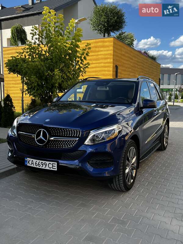 Mercedes-benz Gle-class (2017)