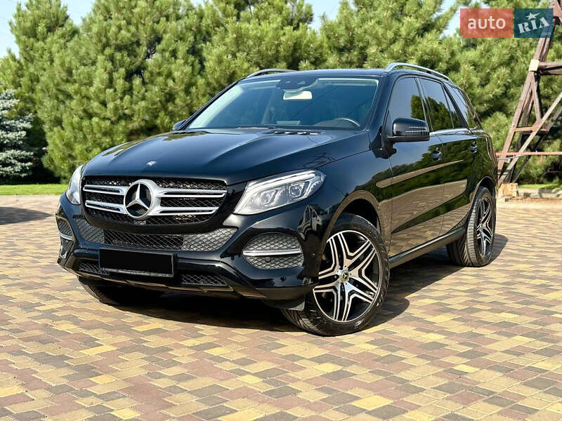 Mercedes-benz Gle-class (2015)
