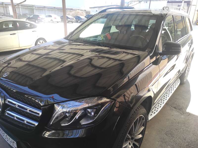 Mercedes-benz Gls-class (2018)