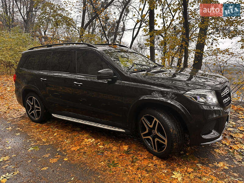 Mercedes-benz Gls-class (2017)