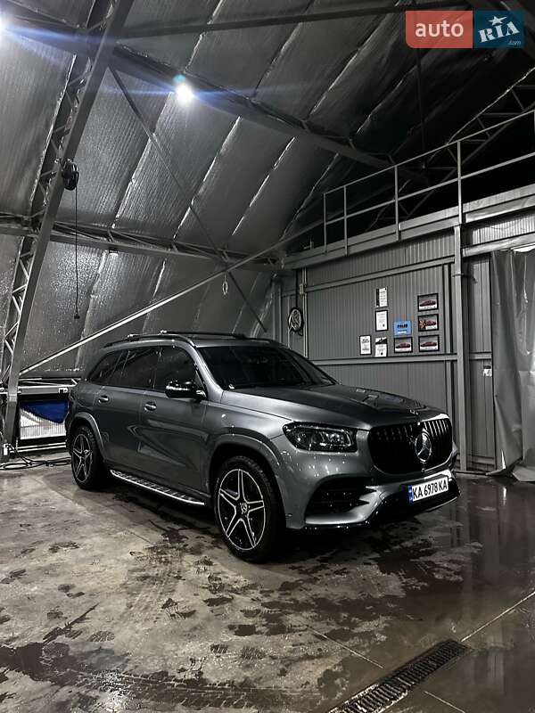 Mercedes-benz Gls-class (2021)