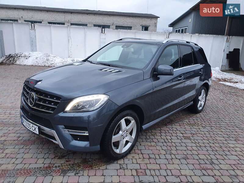 Mercedes-benz M-class (2014)