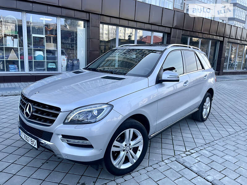 Mercedes-benz M-class (2012)