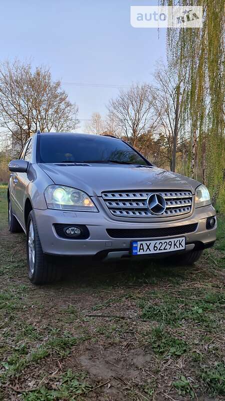 Mercedes-benz M-class (2008)
