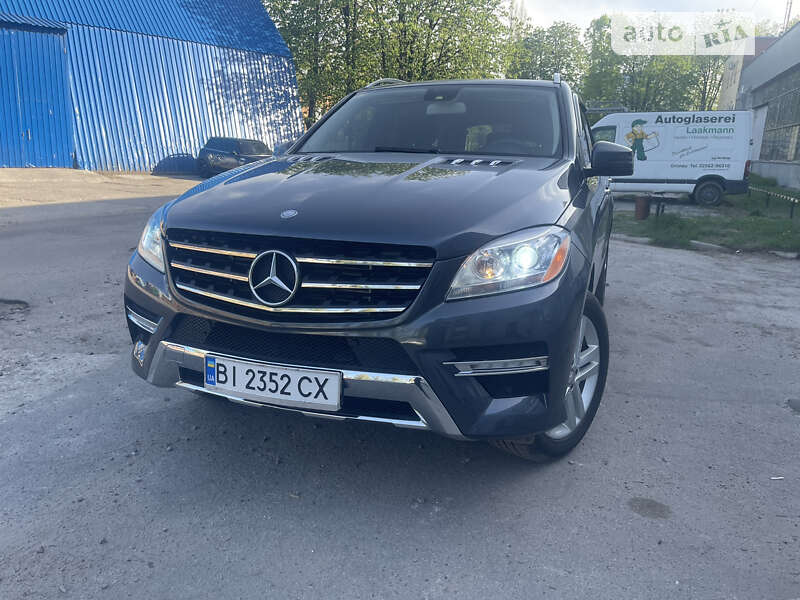 Mercedes-benz M-class (2015)