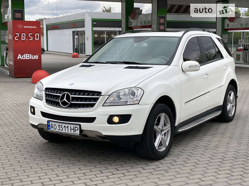 Mercedes-benz M-class (2006)