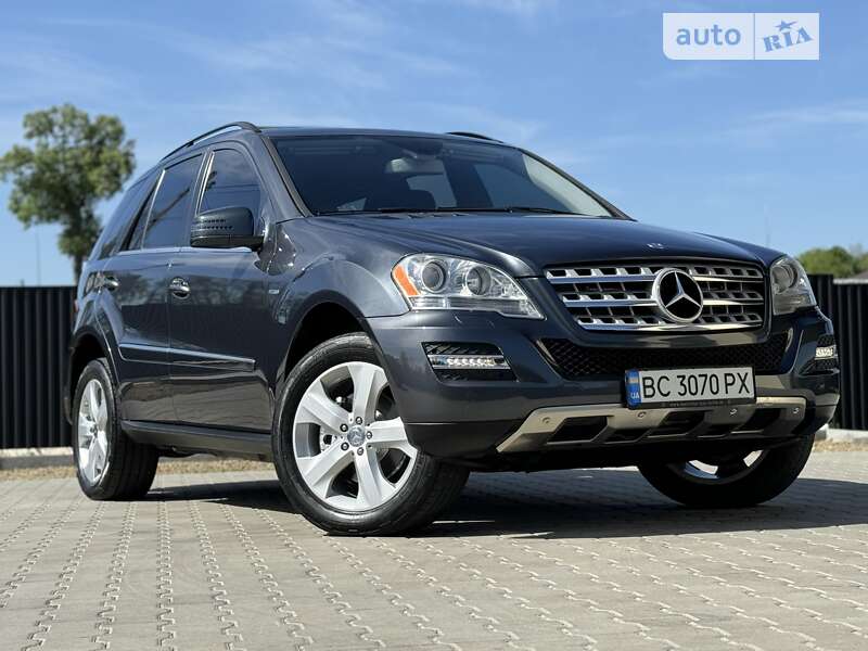 Mercedes-benz M-class (2011)