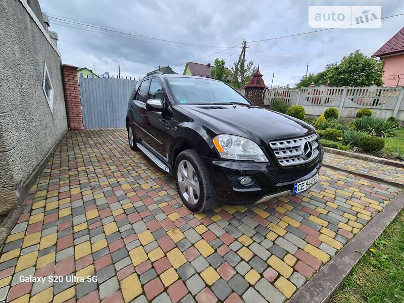 Mercedes-benz M-class (2010)