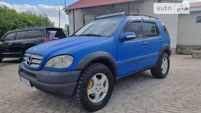 Mercedes-benz M-class (2002)