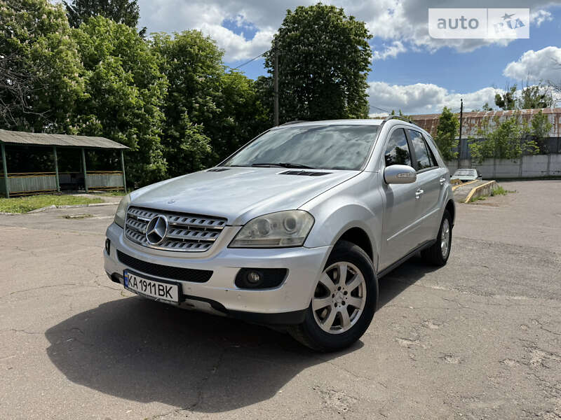 Mercedes-benz M-class (2006)