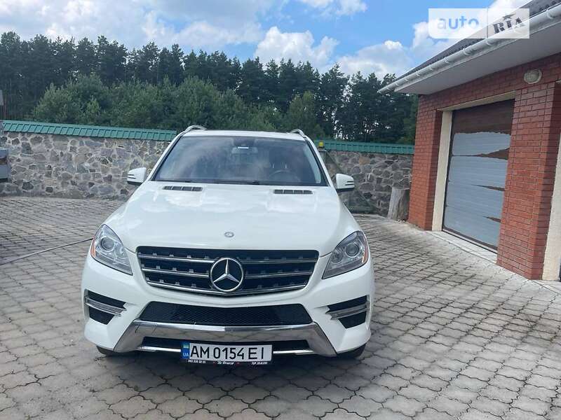 Mercedes-benz M-class (2012)
