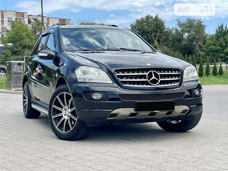 Mercedes-benz M-class (2006)