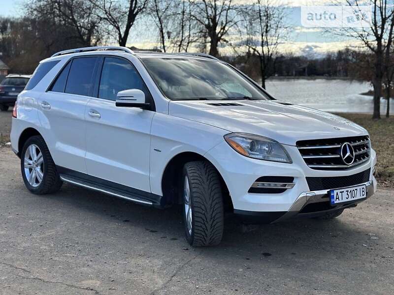 Mercedes-benz M-class (2012)