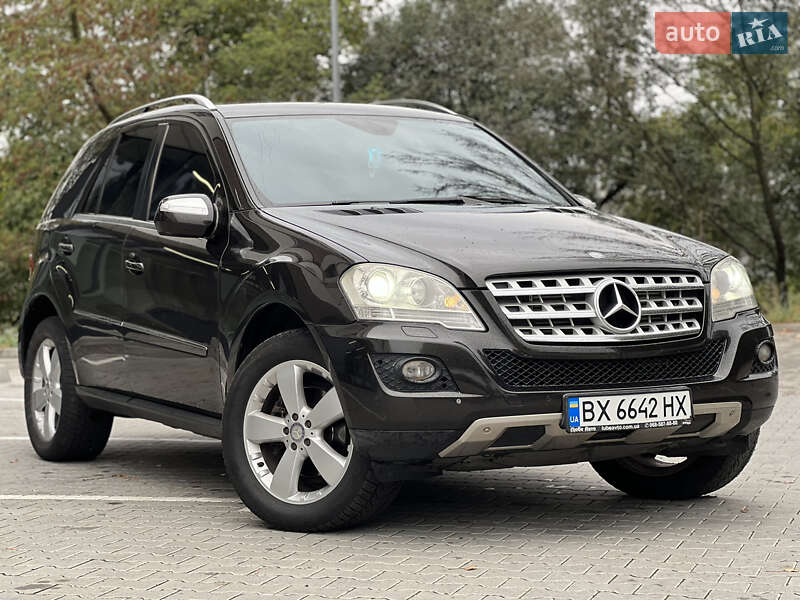 Mercedes-benz M-class (2010)