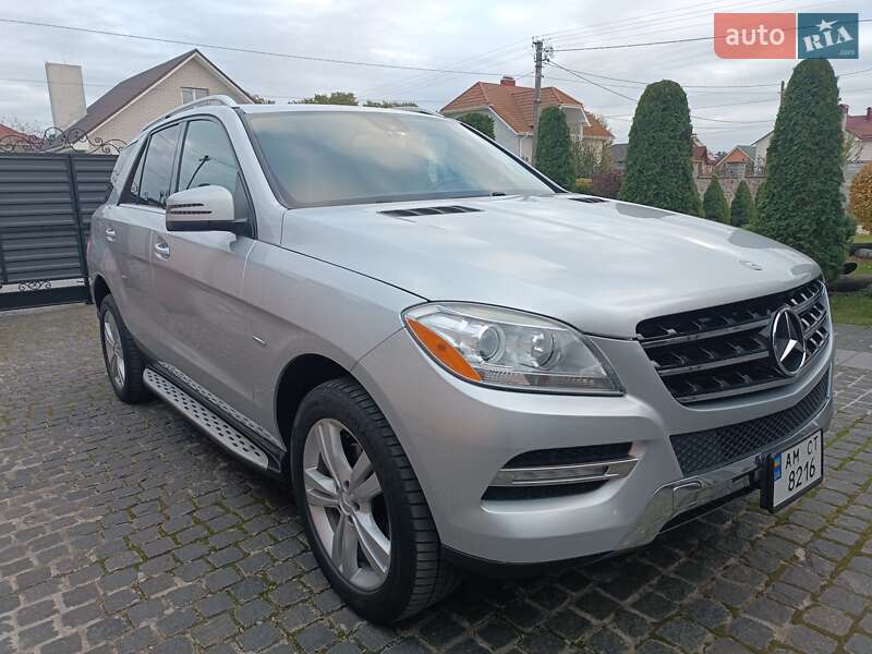 Mercedes-benz M-class (2012)