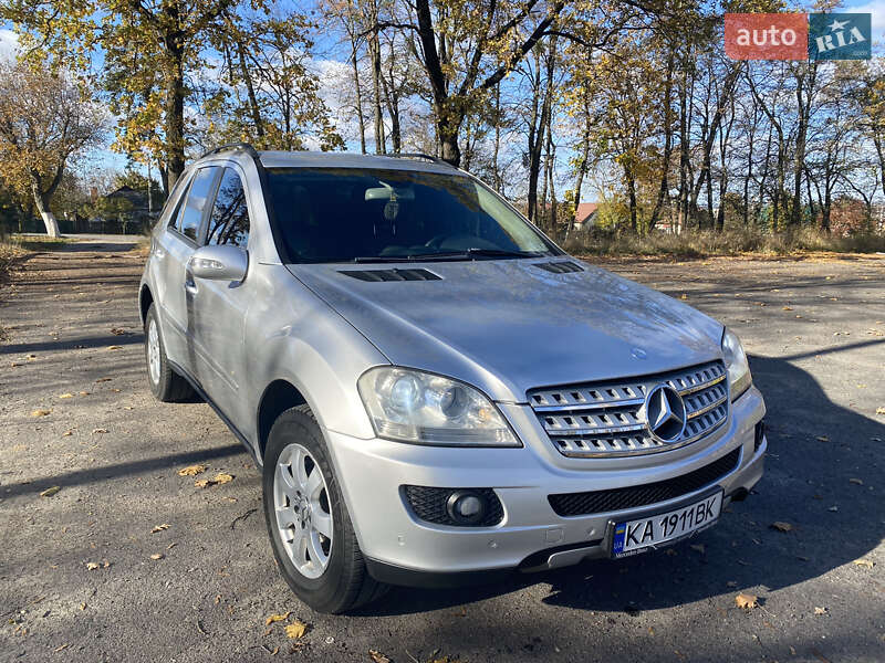 Mercedes-benz M-class (2006)