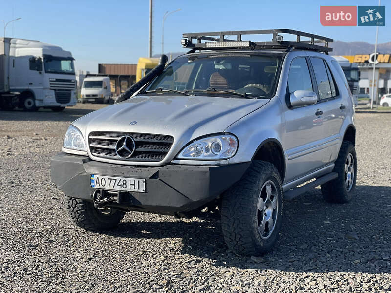 Mercedes-benz M-class (2002)