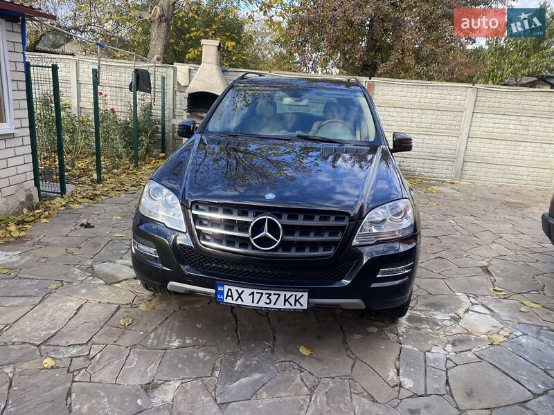 Mercedes-benz M-class (2008)