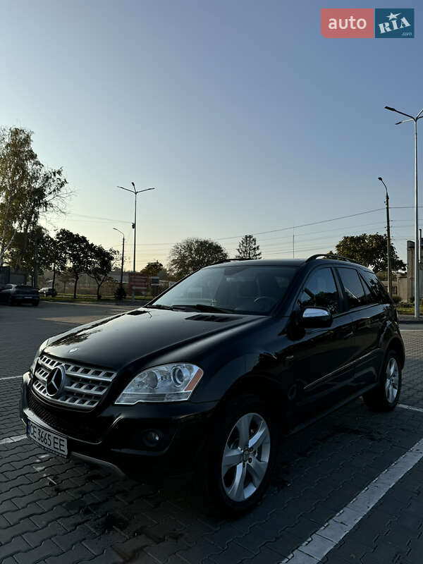Mercedes-benz M-class (2008)
