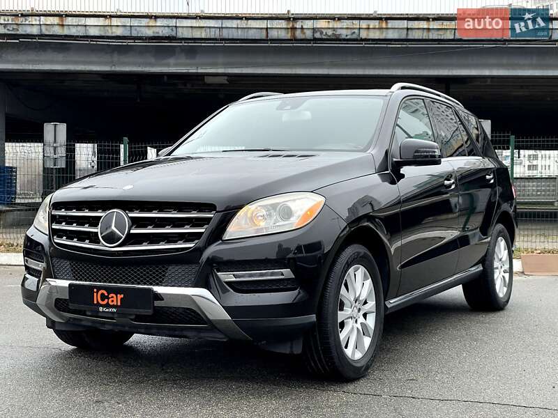 Mercedes-benz M-class (2015)