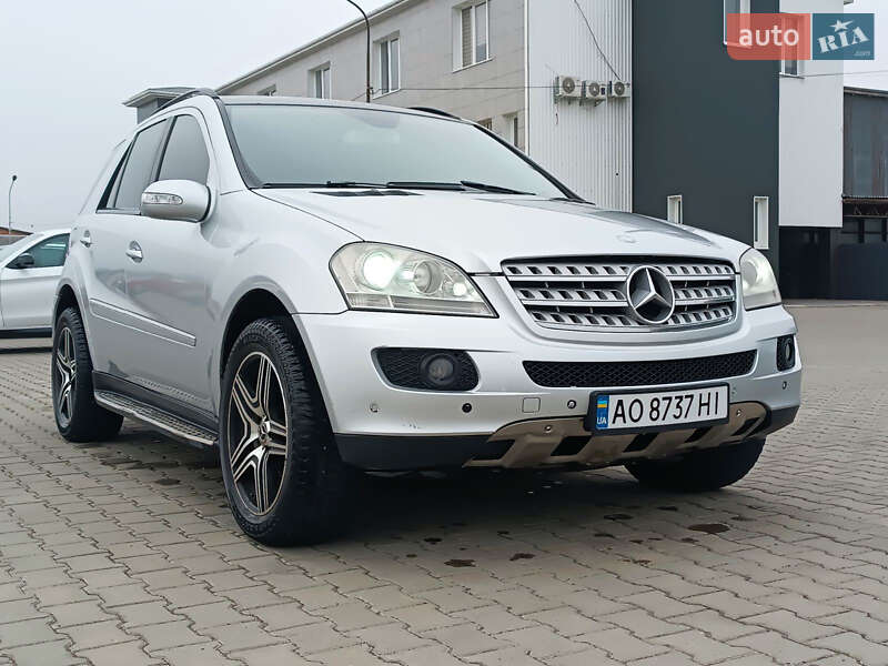 Mercedes-benz M-class (2007)