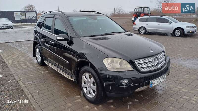 Mercedes-benz M-class (2007)
