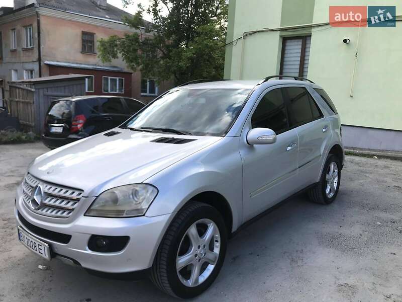 Mercedes-benz M-class (2007)
