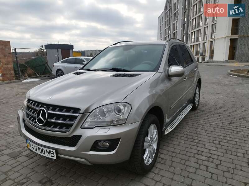 Mercedes-benz M-class (2008)