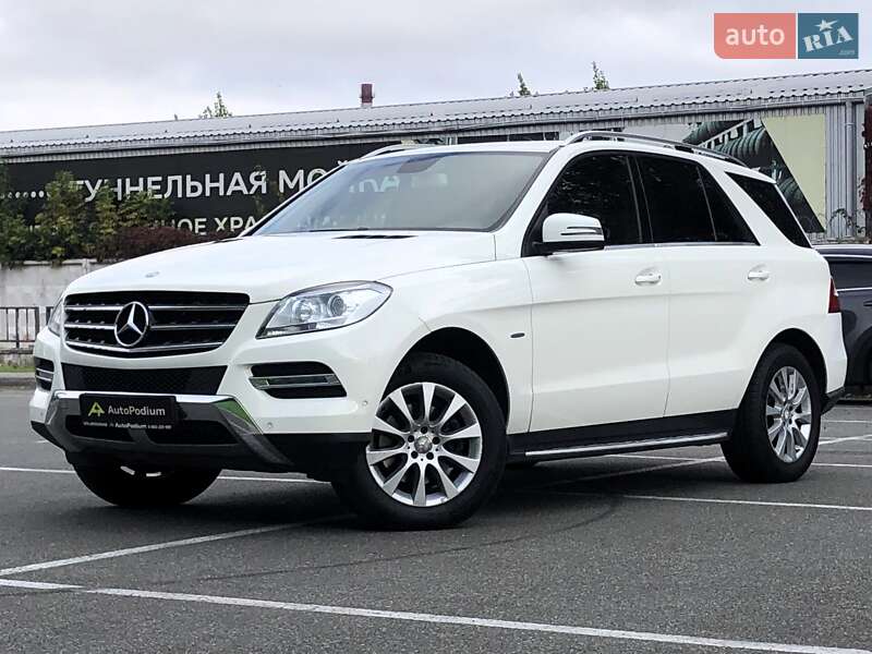Mercedes-benz M-class (2012)