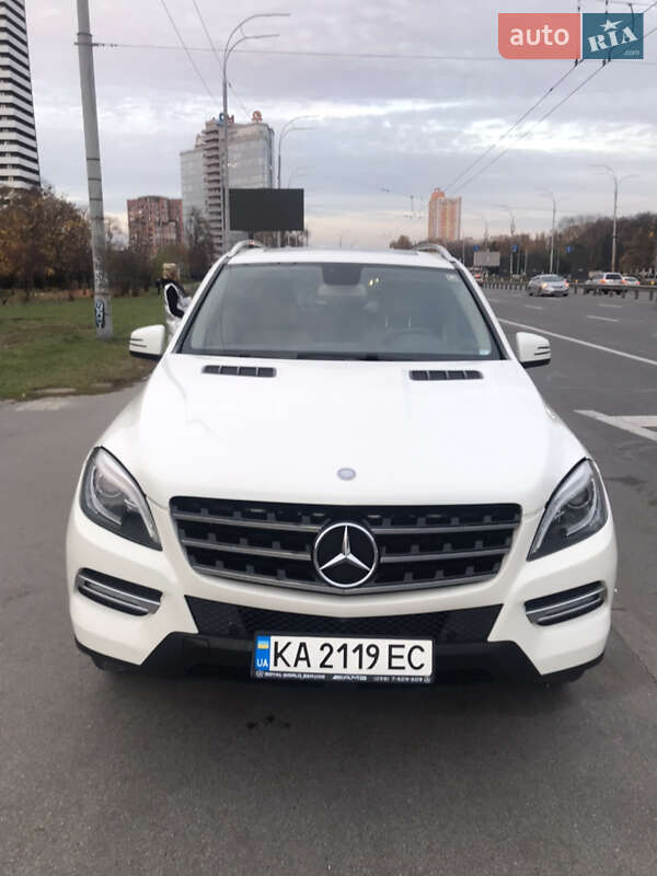 Mercedes-benz M-class (2012)