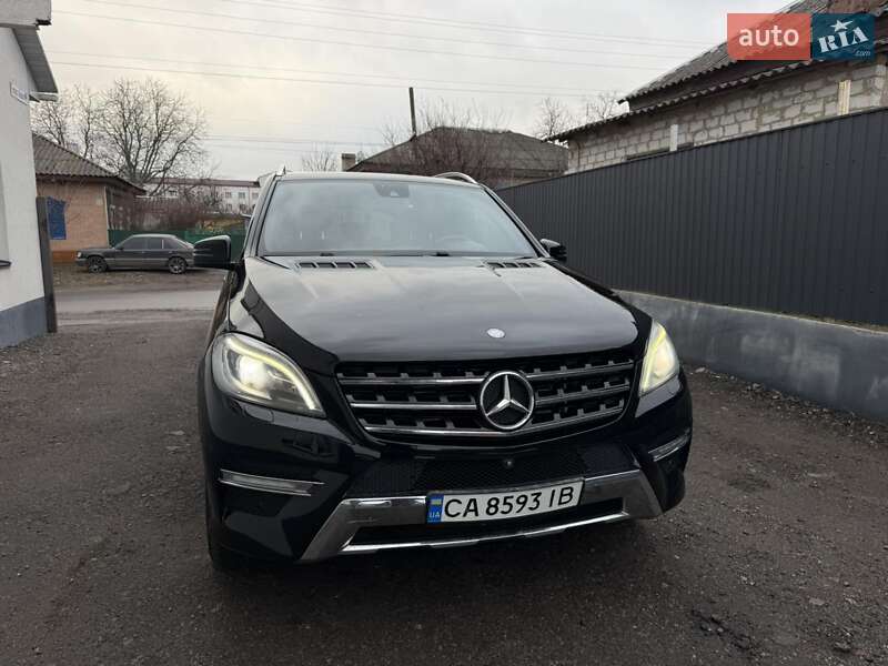 Mercedes-benz M-class (2014)