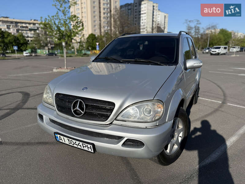 Mercedes-benz M-class (2002)