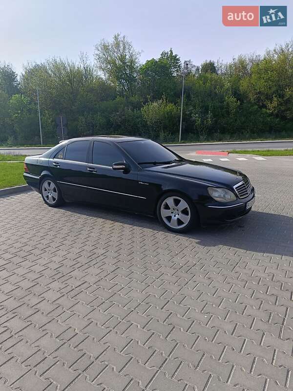 Mercedes-benz S-class (2003)