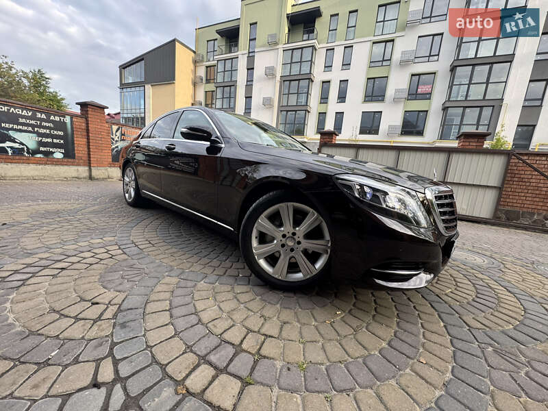 Mercedes-benz S-class (2015)