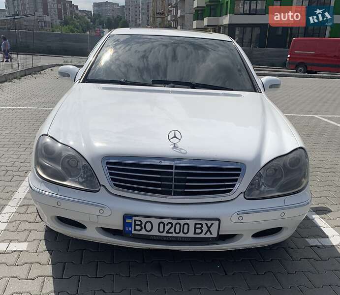 Mercedes-benz S-class (2000)