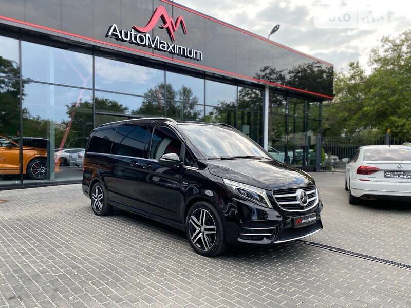 Mercedes-benz V-class (2017)