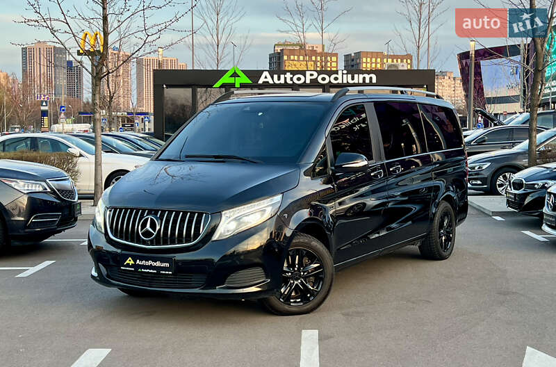 Mercedes-benz V-class (2014)